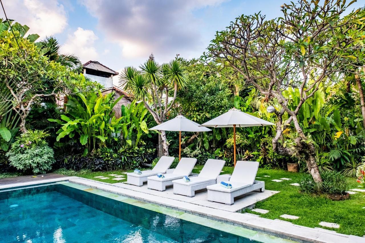 Central Seminyak Villa Martini Εξωτερικό φωτογραφία